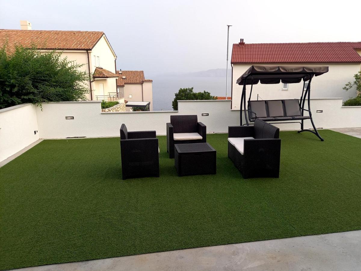 Apartment Lea Mataija Novi Vinodolski Dış mekan fotoğraf